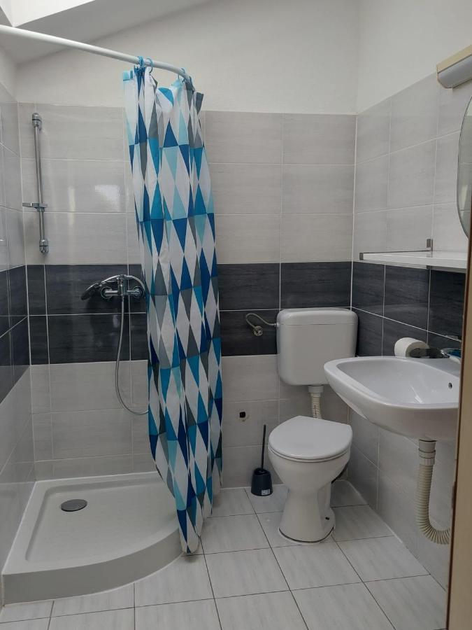 Apartment Ivana Крк Екстер'єр фото